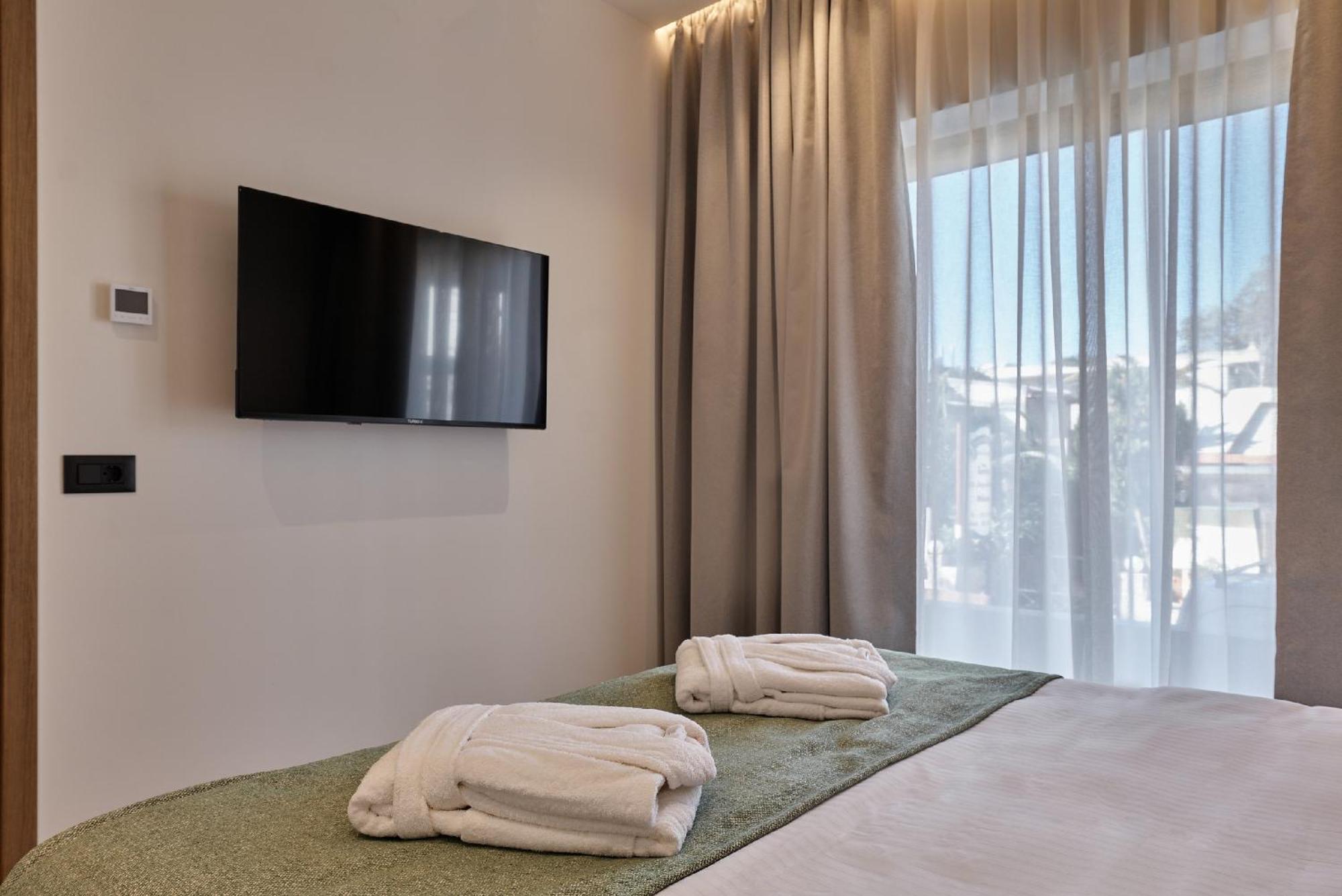 Inea Sole Boutique Hotel Като-Даратсо Экстерьер фото