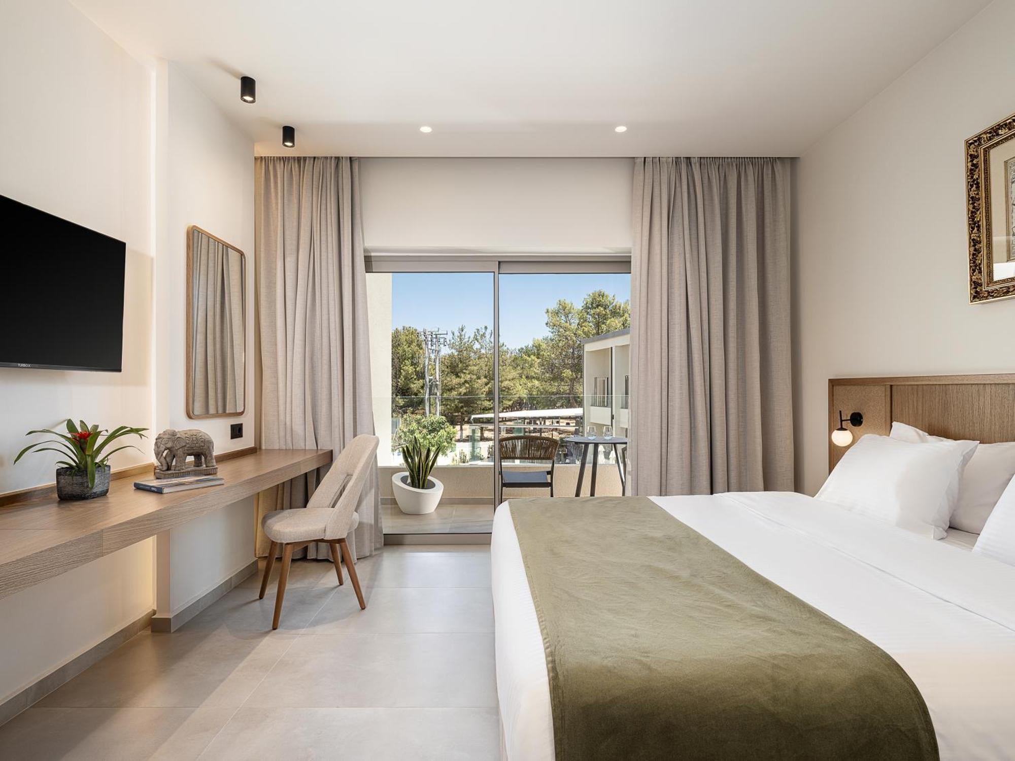 Inea Sole Boutique Hotel Като-Даратсо Экстерьер фото